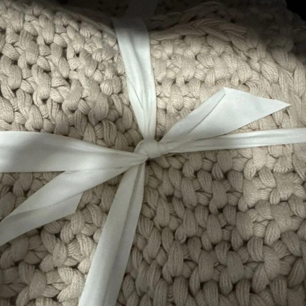 Pottery Barn Bayside Chunky Knit Throw Blanket 44x56” - Khaki NWOT